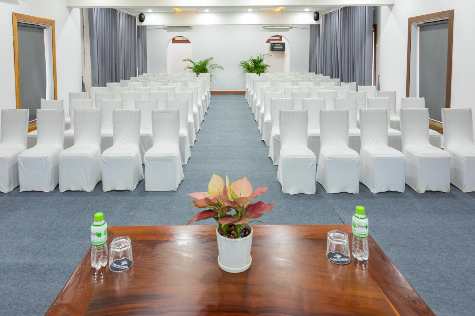 Blanc Smith Hotel Siem Reap Exterior photo