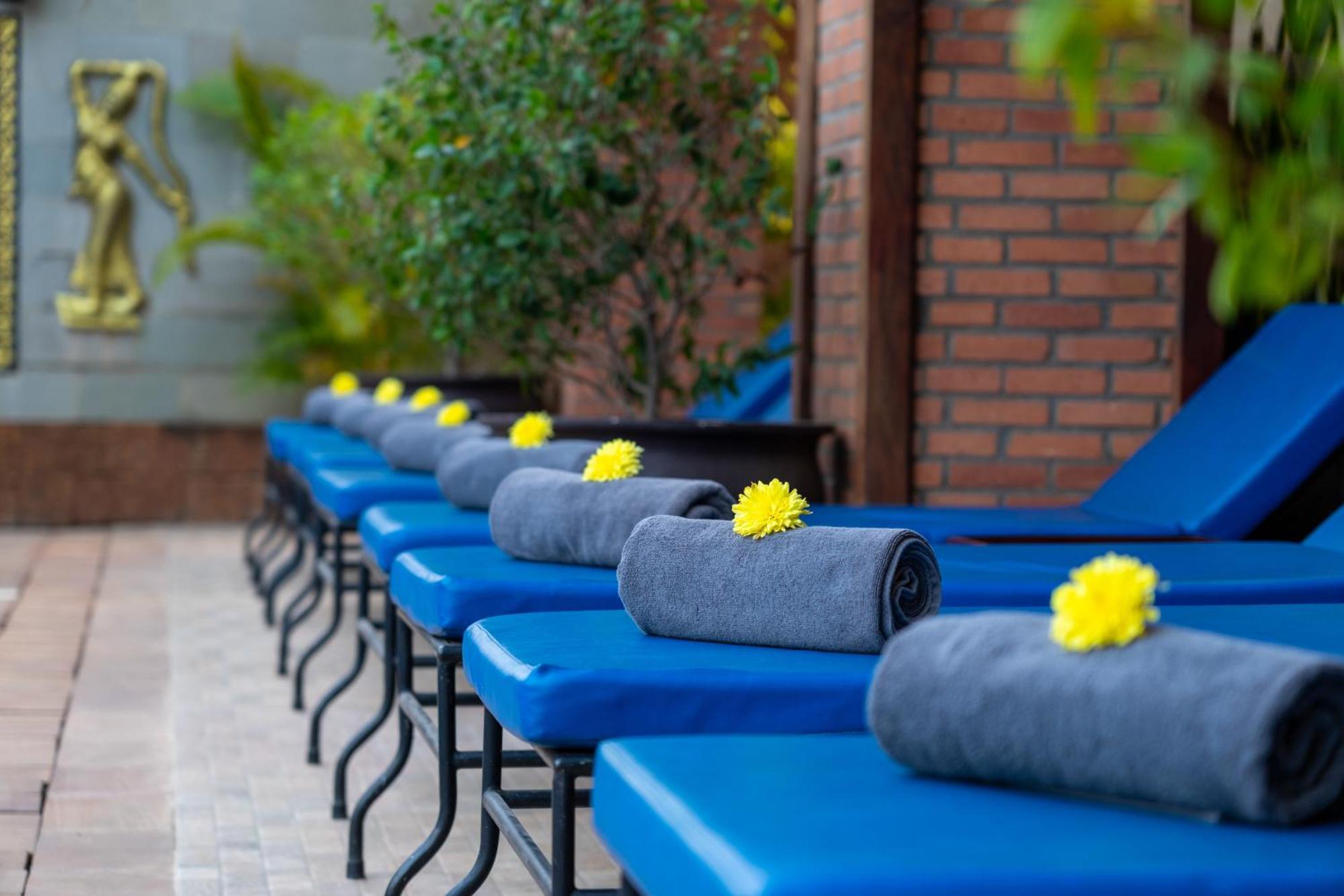 Blanc Smith Hotel Siem Reap Exterior photo
